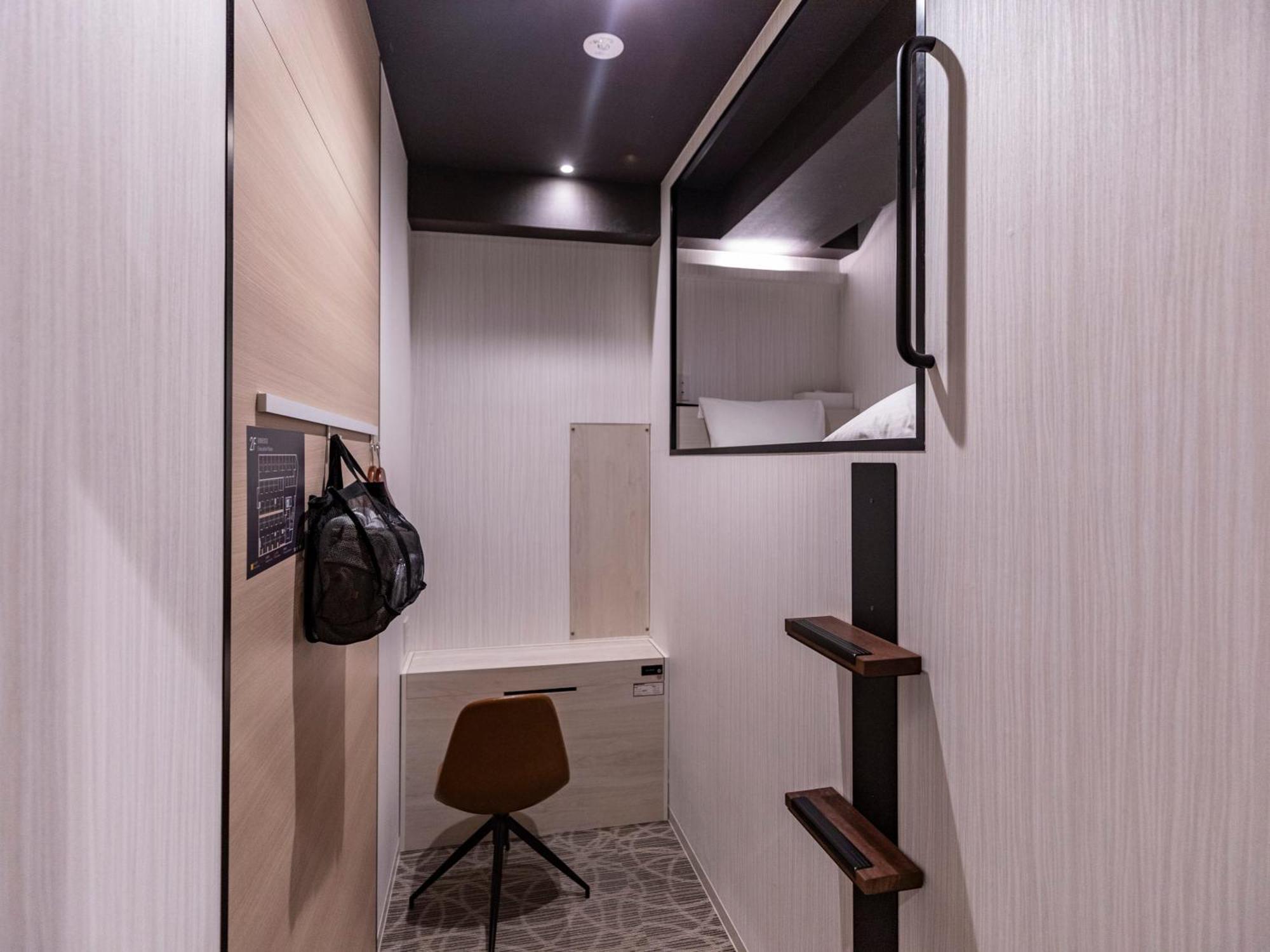 Trust Hotel Hiroshima Bagian luar foto