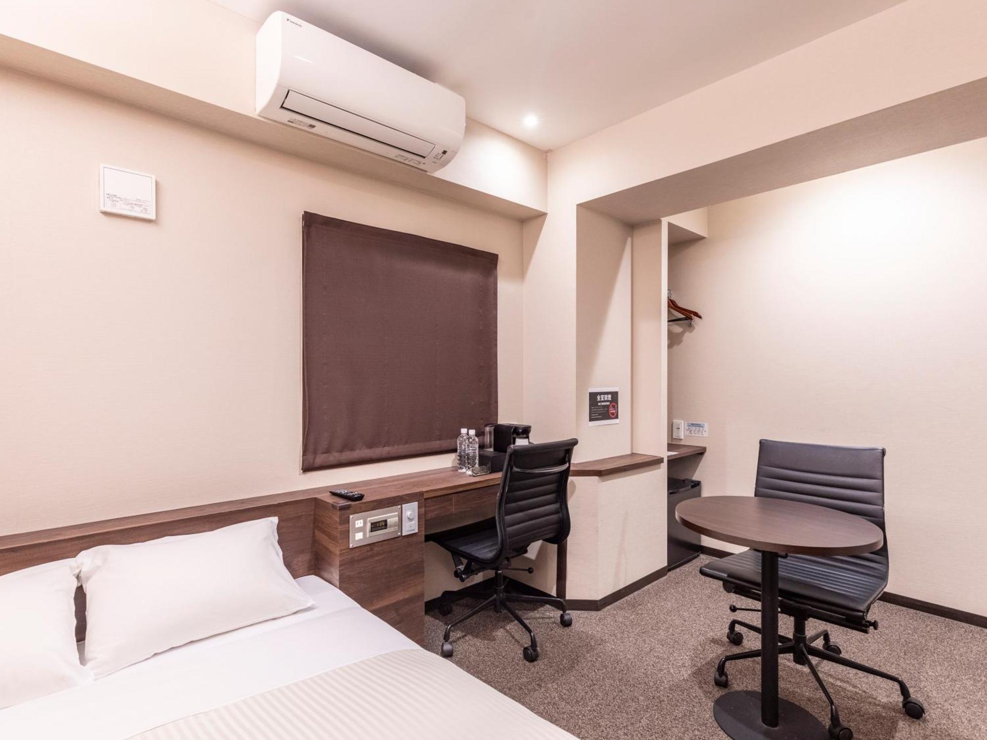 Trust Hotel Hiroshima Bagian luar foto